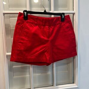 Vineyard vines red short shorts size 4!